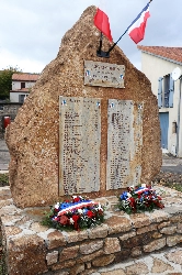 Monument aux morts commne de Prévenchères